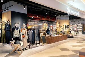 スノーピークの台湾子会社が開業した「Snow Peak Taipei 南港 LaLaport」(スノーピーク提供)
