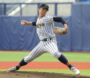 帝京長岡-日本文理 日本文理打線を完封した帝京長岡の主戦武田晄樹=エコスタ(写真映像部・大須賀悠)