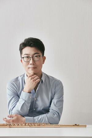 フルート奏者の小山裕幾さん