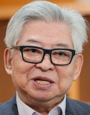 保阪正康さん