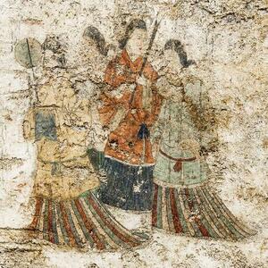 高松塚古墳壁画の西壁女子群像=2019年12月(文化庁提供)