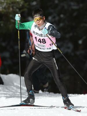 男子5キロフリー 2位に入った岡田幸輝=長野県野沢温泉村