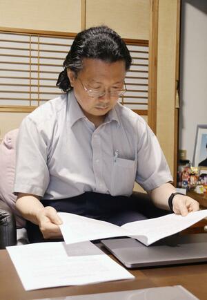 新潟工業高で繰り返された生徒の自殺に憤る佐々木正さん＝新潟市西区
