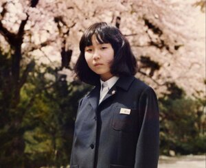 横田めぐみさん=1977年、新潟市