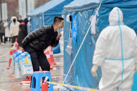 中国 新型コロナ感染急増 新潟日報デジタルプラス