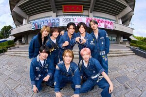 『B&ZAI LIVETOUR 2026 ROCKNDOL in日本武道館』を開催したB&ZAI