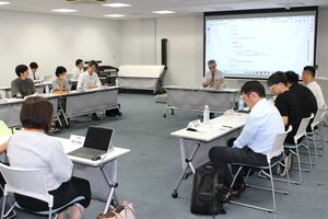 eスポーツで地域活性化を目指すアクションプランを検討する協議会=長岡市大手通2