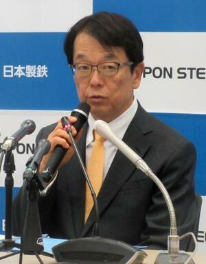 USスチールの買収完了から1年となるのを前に取材に応じる日本製鉄の森高弘副会長=11日、東京都内