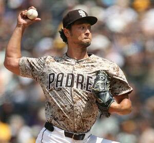 ロッキーズ戦に先発し、5回0/3を3失点で4勝目を挙げたパドレスのダルビッシュ=サンディエゴ(ゲッティ=共同)