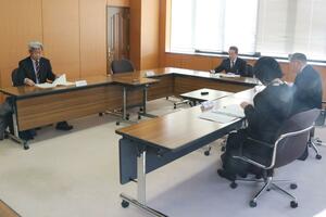 下田地域の統合小学校の校舎は飯田小学校を利用する方針を決定した三条市教育委員会定例会＝三条市新堀