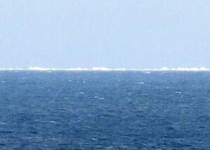 　北海道紋別市の展望施設「オホーツクタワー」から観測された流氷＝２５日午後（市提供）
