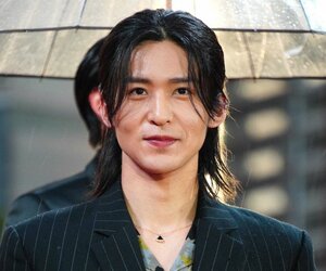 雨天の中ファンと交流したSnow Man・目黒蓮(C)ORICON NewS inc.