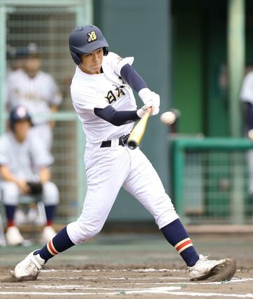 日本文理-関根学園 10回日本文理無死満塁、代打の小川翔大が三塁打を放ち4-1=三条パールスタ