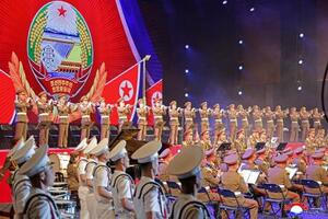 　北朝鮮の国防省中央軍楽団の創立８０年を記念する演奏会＝２８日（朝鮮通信＝共同）