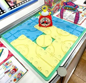 昭和の名作玩具『チクタクバンバン』（C）oricon ME inc.