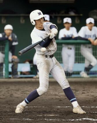 新潟ー六日町　六日町七回、古藤友梧の適時打で３－１と突き放す＝新発田市五十公野