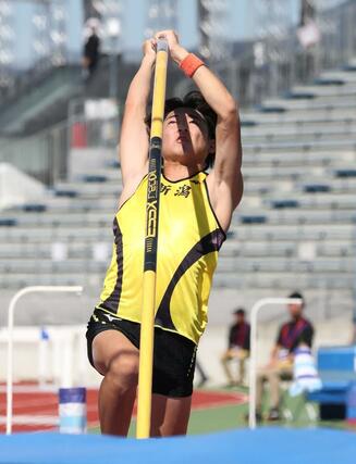 少年男子Ａで１２位の髙橋路（開志国際高）＝佐賀市