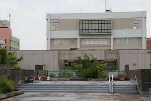 三条市役所