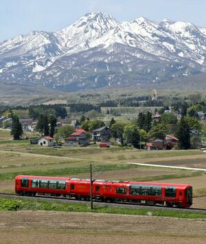 ブルネル賞の「鉄道車両」部門で奨励賞を受賞した、えちごトキめき鉄道のリゾート列車「雪月花」