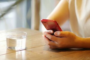 Z世代を中心に利用拡大の兆しをみせる「キャラチャット」。その魅力とは。