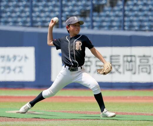 両川の先発・笹原徹太＝エコスタ