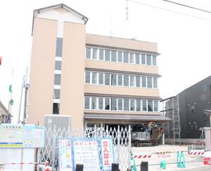 昨年３月で閉鎖されたいきいきプラザ。本格的な解体が近づく