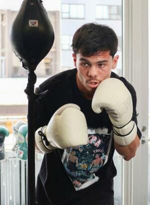 WBOバンタム級タイトル戦で武居由樹に挑むクリスチャン・メディナ=6日、東京都新宿区