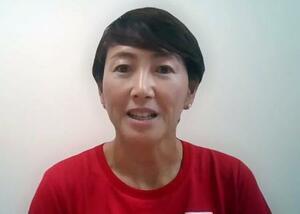 オンラインで記者会見するテニス女子の杉山愛監督=21日
