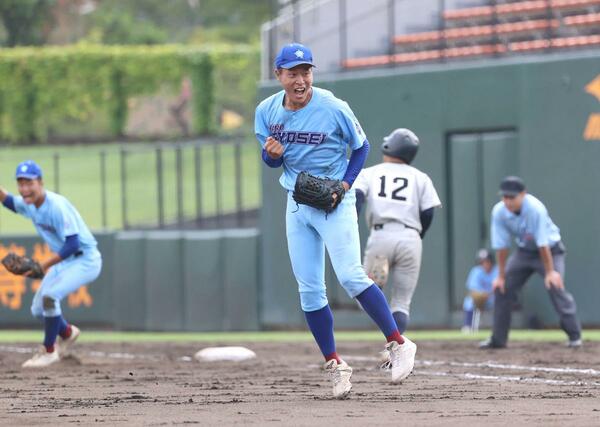 加茂暁星－中越　１失点完投の加茂暁星の真保龍聖＝三条市パールスタ