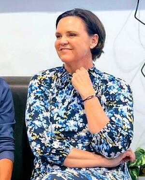 　取材に応じる女子テニスの元世界ランキング１位で米国代表のリンゼイ・ダベンポート監督＝２７日、ニューヨーク（共同）