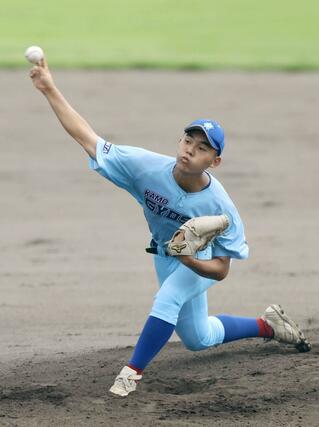 加茂暁星－五校連合　加茂暁星の先発・高木康我＝９月６日、新発田市五十公野公園野球場