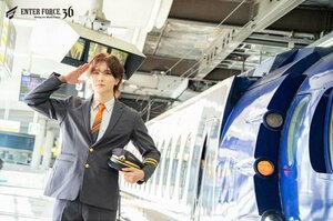 キミトス、南海なんば駅の特別駅長に就任