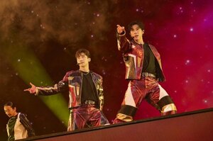 「東方神起 20th Anniversary LIVE IN NISSAN STADIUM ~RED OCEAN~」の模様