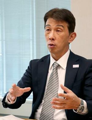 　インタビューに答える三菱ＵＦＪ信託銀行の窪田博社長