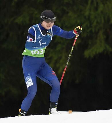 女子２０キロ立位　力走する出来島桃子＝テーゼロ（共同）