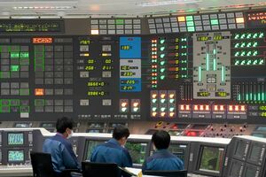 東京電力柏崎刈羽原発6号機の中央制御室(東京電力提供)