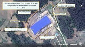6日に撮影された北朝鮮・寧辺の新たな核関連施設とみられる建物(中央)(CSIS/Beyond Parallel/Maxar 2025提供・共同)