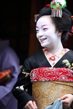 京都で舞妓だった頃の桐貴清羽さん(本人提供)