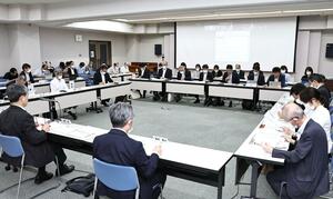 2024年8月に開かれた上越地域医療構想調整会議=上越市