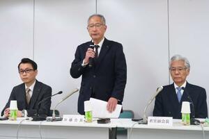 　日本塗装工業会が開いた緊急記者会見＝１４日午後、東京都渋谷区