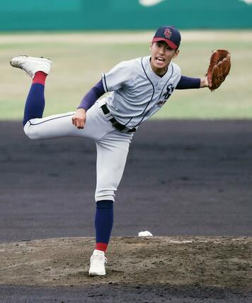 日本文理－関根学園　関根学園の先発、相沢怜磨＝長岡市悠久山