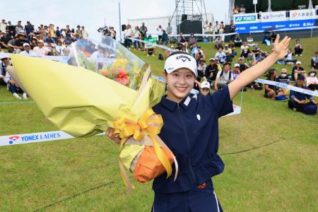 吉田鈴がツアー初優勝 女子ゴルフ最終日 | 新潟日報
