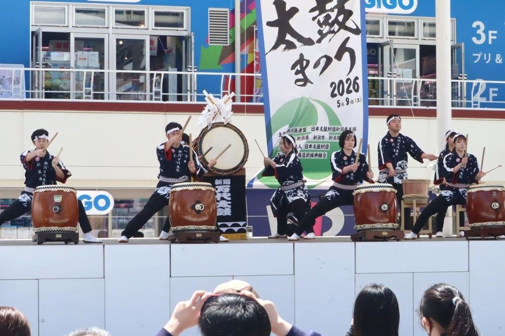 街を震わす勇壮な音色！新潟市で「太鼓まつり」 県内12団体が華麗な