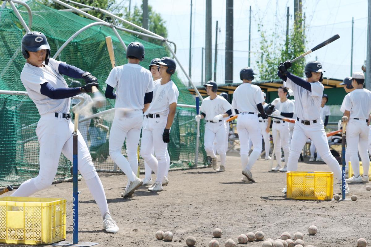 夏の高校野球2025・新潟］優勝した中越が決勝後初の練習、窪田優智主将