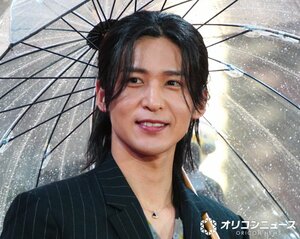 約3ヶ月ぶりの一時帰国で照れ笑いをした目黒蓮 （C）ORICON NewS inc.