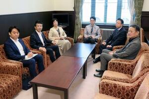 中道改革連合、立憲民主、公明3党の幹事長、国対委員長会談=23日午前、国会