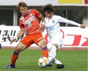 クレバーなプレーが光るDF堀米=6月15日のホーム栃木戦