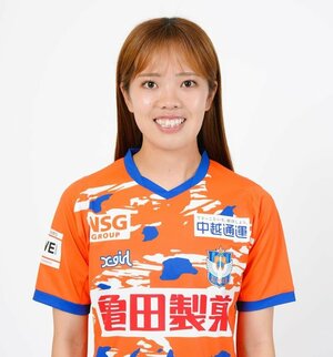 新堀華波(C)アルビレックス新潟レディース