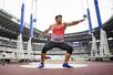 陸上世界選手権の男子円盤投げ予選で投てきする湯上剛輝=9月、国立競技場