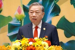 　ベトナム・ハノイで演説するトー・ラム共産党書記長＝６日（共同）